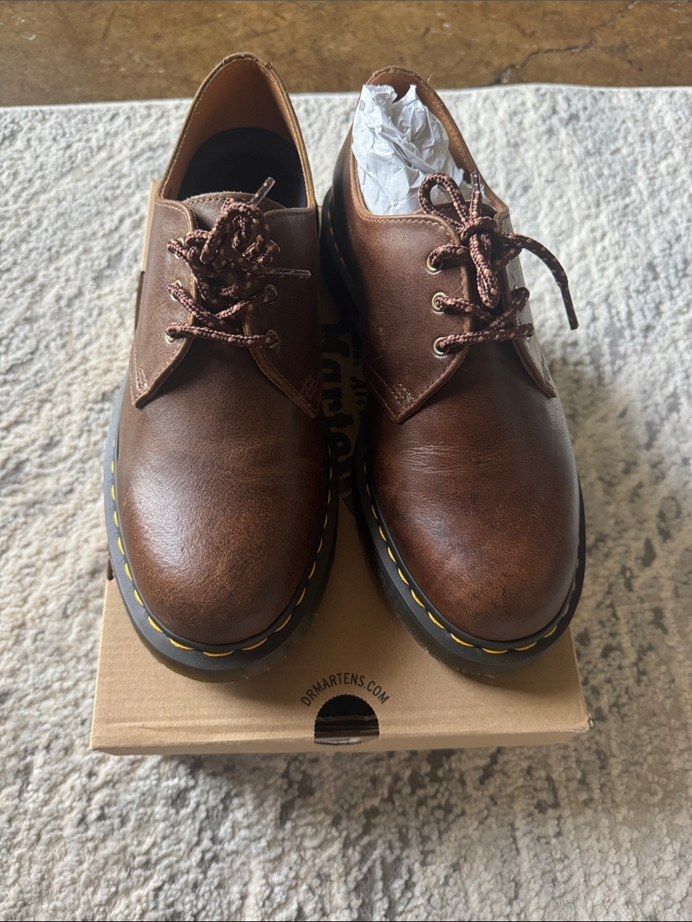 Dr. Martens Men's Brown Leather NON-SLIP Oxford Shoes